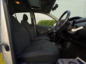 Toyota Yaris 1.3 VVT-i T Spirit 5dr