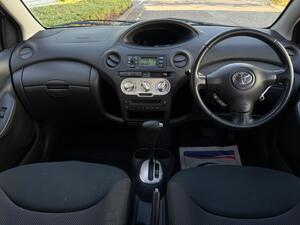 Toyota Yaris 1.3 VVT-i T Spirit 5dr