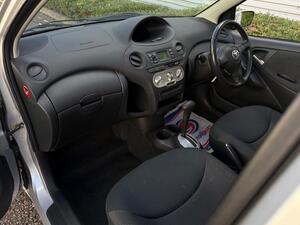 Toyota Yaris 1.3 VVT-i T Spirit 5dr