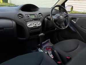 Toyota Yaris 1.3 VVT-i T Spirit 5dr