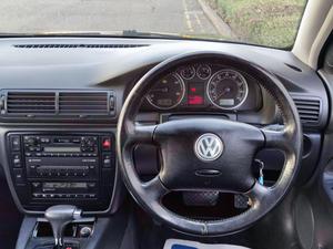 Volkswagen Passat 1.9 TDI PD Highline Plus 5dr