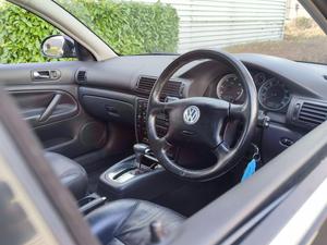 Volkswagen Passat 1.9 TDI PD Highline Plus 5dr