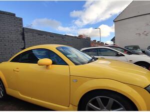 Audi TT 1.8T quattro 2dr