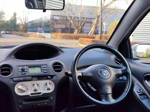 Toyota Yaris 1.3 VVT-i T Spirit 5dr