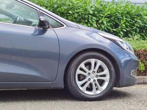 Kia Ceed 1.6 GDi EcoDynamics 2 Euro 5 (s/s) 5dr