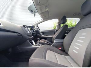 Kia Ceed 1.6 GDi EcoDynamics 2 Euro 5 (s/s) 5dr