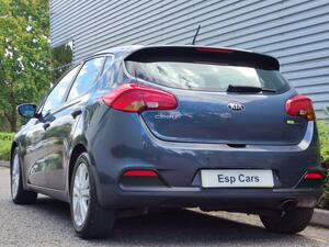 Kia Ceed 1.6 GDi EcoDynamics 2 Euro 5 (s/s) 5dr