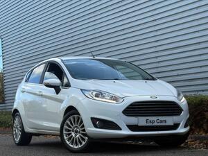 Ford Fiesta 1.0T EcoBoost Titanium EURO 5 (s/s) 5dr
