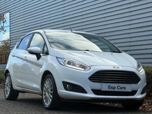 Ford Fiesta 1.0T EcoBoost Titanium EURO 5 (s/s) 5dr