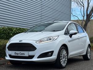 Ford Fiesta 1.0T EcoBoost Titanium EURO 5 (s/s) 5dr