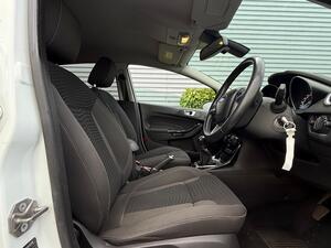 Ford Fiesta 1.0T EcoBoost Titanium EURO 5 (s/s) 5dr