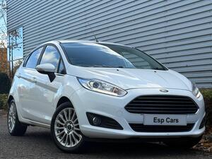 Ford Fiesta 1.0T EcoBoost Titanium EURO 5 (s/s) 5dr