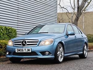 Mercedes-Benz C Class 2.1 C250 CDI BlueEfficiency Sport AUTO EURO 5 4dr