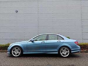 Mercedes-Benz C Class 2.1 C250 CDI BlueEfficiency Sport AUTO EURO 5 4dr