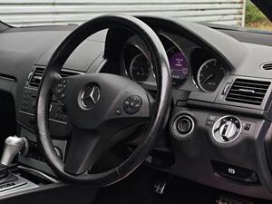 Mercedes-Benz C Class 2.1 C250 CDI BlueEfficiency Sport AUTO EURO 5 4dr