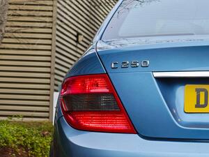Mercedes-Benz C Class 2.1 C250 CDI BlueEfficiency Sport AUTO EURO 5 4dr
