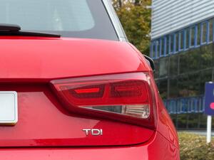 Audi A1 1.6 TDI Sport EURO 5 (s/s) 3dr