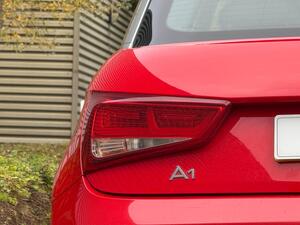 Audi A1 1.6 TDI Sport EURO 5 (s/s) 3dr