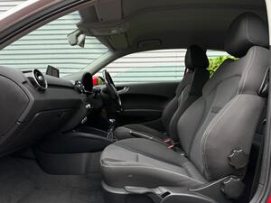 Audi A1 1.6 TDI Sport EURO 5 (s/s) 3dr