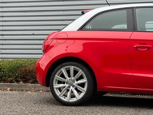Audi A1 1.6 TDI Sport EURO 5 (s/s) 3dr