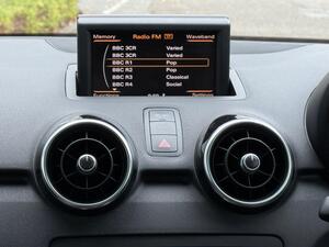 Audi A1 1.6 TDI Sport EURO 5 (s/s) 3dr