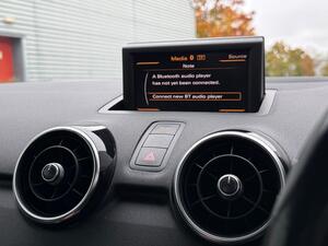 Audi A1 1.6 TDI Sport EURO 5 (s/s) 3dr
