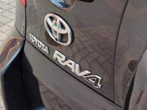 Toyota RAV4 2.0 XT4 4WD 5dr