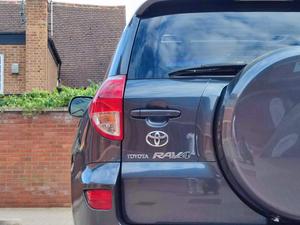 Toyota RAV4 2.0 XT4 4WD 5dr