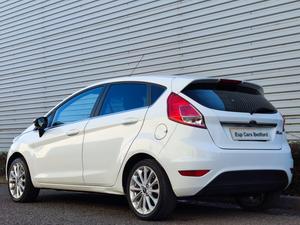 Ford Fiesta 1.5 TDCi Titanium Euro 5 5dr