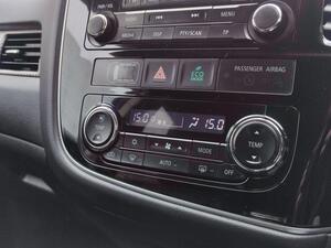Mitsubishi Outlander 2.2 DI-D GX3 4WD Euro 5 (s/s) 5dr