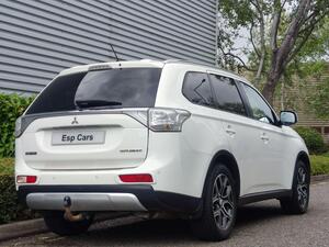 Mitsubishi Outlander 2.2 DI-D GX3 4WD Euro 5 (s/s) 5dr