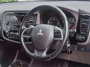 Mitsubishi Outlander 2.2 DI-D GX3 4WD Euro 5 (s/s) 5dr