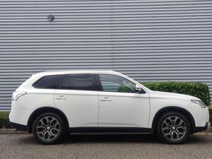 Mitsubishi Outlander 2.2 DI-D GX3 4WD Euro 5 (s/s) 5dr