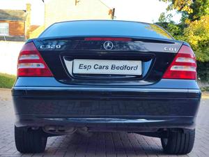 Mercedes-Benz C Class 3.0 C320 CDI Avantgarde SE 7G-Tronic 4dr