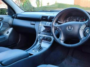 Mercedes-Benz C Class 3.0 C320 CDI Avantgarde SE 7G-Tronic 4dr