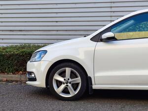Volkswagen Polo 1.2 TSI BlueMotion TECH SEL EURO 6 (s/s) 5dr