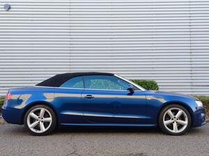 Audi A5 Cabriolet 2.0 TDI S LINE Multitronic EURO 5 (s/s) 2dr