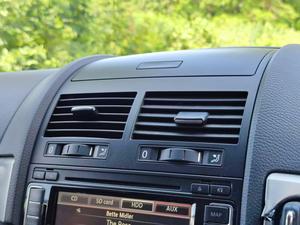 Volkswagen Touareg 2.5 TDI DPF SE 5dr