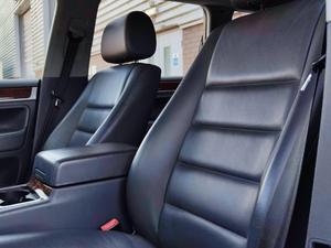 Volkswagen Touareg 2.5 TDI DPF SE 5dr