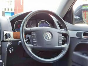 Volkswagen Touareg 2.5 TDI DPF SE 5dr