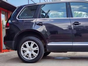 Volkswagen Touareg 2.5 TDI DPF SE 5dr