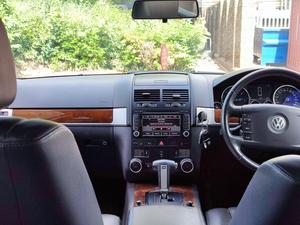 Volkswagen Touareg 2.5 TDI DPF SE 5dr