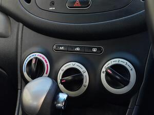 Hyundai i10 1.2 Comfort AUTO EURO 4 5dr