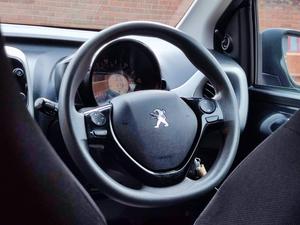 Peugeot 108 1.0 Active Euro 6 5dr