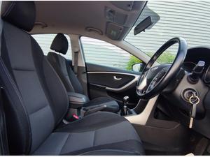 Hyundai i30 1.6 CRDi Blue Drive Active Euro 5 (s/s) 5dr