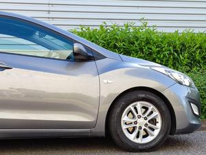 Hyundai i30 1.6 CRDi Blue Drive Active Euro 5 (s/s) 5dr