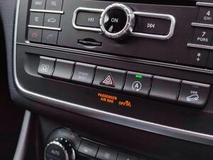 Mercedes-Benz GLA 2.1 GLA220d AMG LINE 7G-DCT 4MATIC EURO 6 (s/s) 5dr