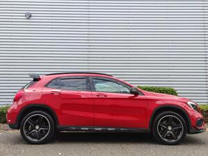 Mercedes-Benz GLA 2.1 GLA220d AMG LINE 7G-DCT 4MATIC EURO 6 (s/s) 5dr