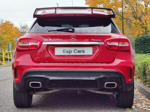 Mercedes-Benz GLA 2.1 GLA220d AMG LINE 7G-DCT 4MATIC EURO 6 (s/s) 5dr