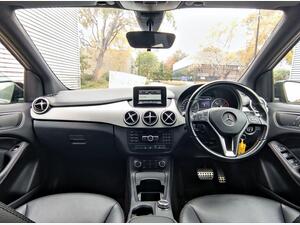 Mercedes-Benz B Class 1.5 B180 CDI Sport 7G-DCT Euro 5 (s/s) 5dr